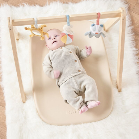 Saltea de infasat, Nattou, Softy, Moale, Utilizabil si fara husa, Design ergonomic, Spuma PU, 70x50x10 cm, Fara BPA, 0 luni+, Beige [4]