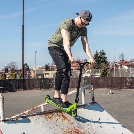 Trotineta Freestyle inSPORTline Mantis 100 mm [10]