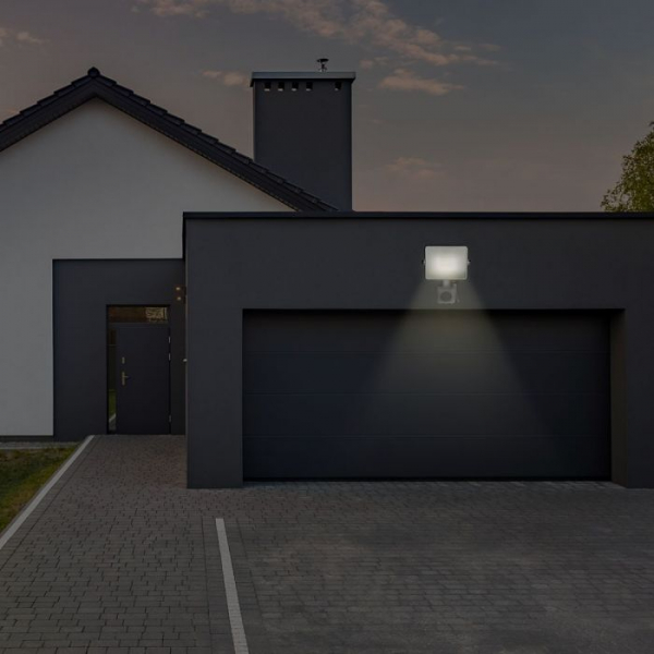 Proiector LED 30W cu senzor crepuscular si de prezenta, cip SAMSUNG 5 ani garantie [10]