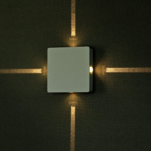 Aplice si Plafoniere LED - Aplica LED 4W Alba Patrata IP65 Alb Cald
