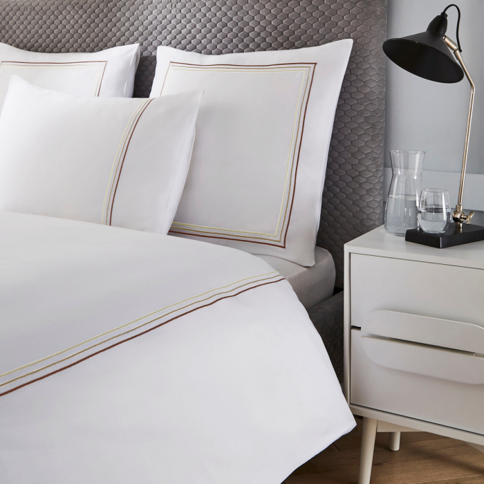 Lenjerie pat Heritage 400TC 3 Row Cord White Latte [2]