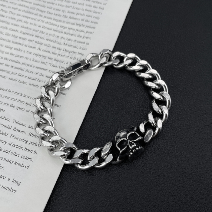 Bratara inox Cap de Mort – Simbol al Rebelului Urban [7]