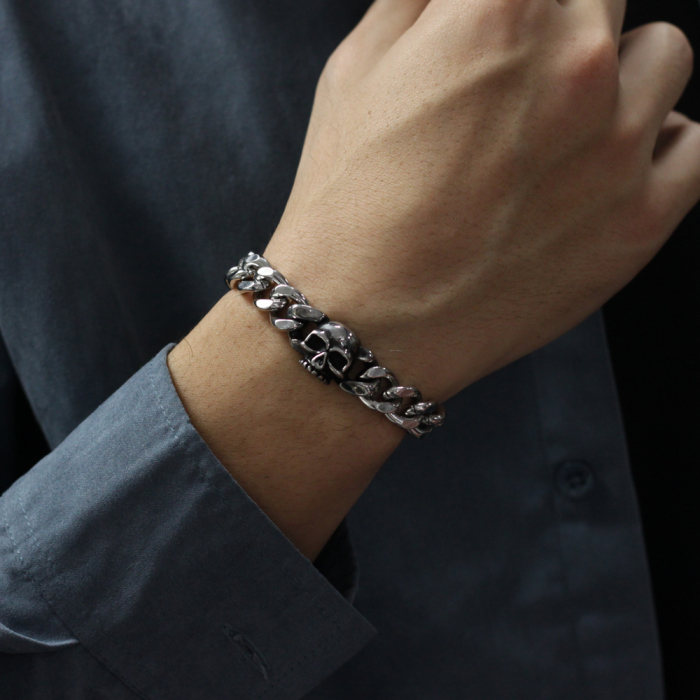 Bratara inox Cap de Mort – Simbol al Rebelului Urban [6]