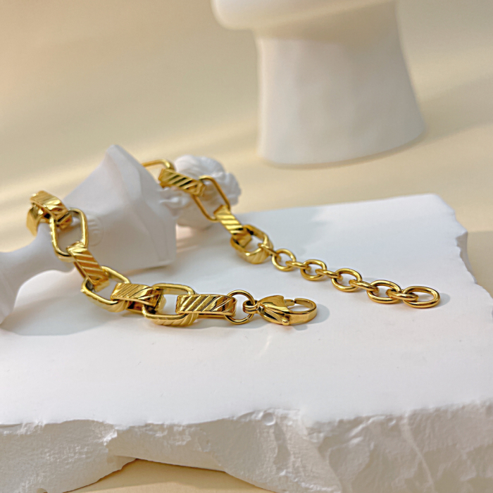 Bratara inox Unisex cu zale geometrice placata cu aur de 18 k – Stil modern si eleganta metalica [9]