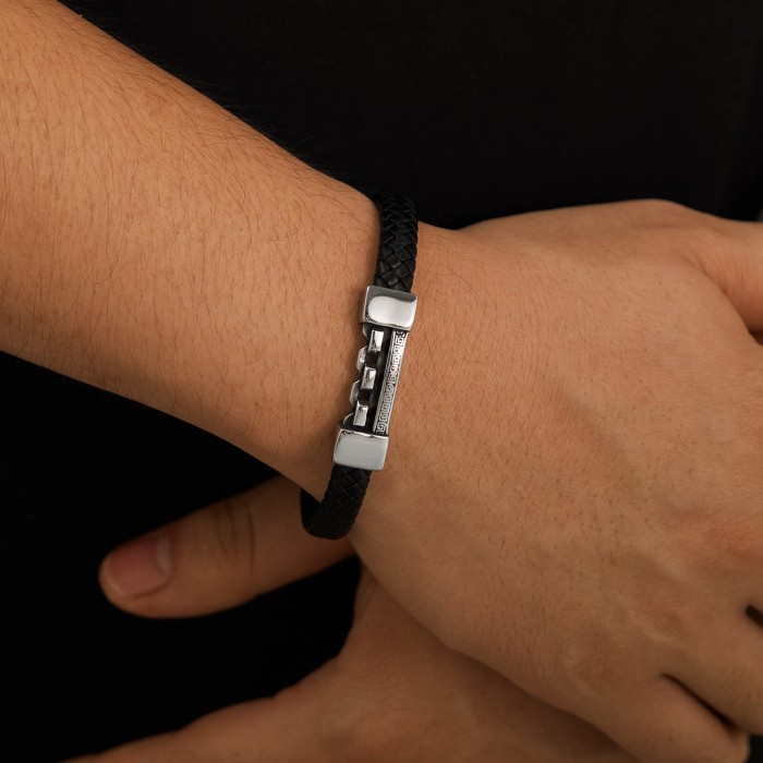 Brățară piele neagră cu lanț și model grecesc din inox – Simbol al puterii și echilibrului [12]