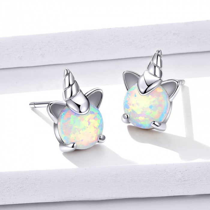 Cercei argint cu unicorn si opal [2]