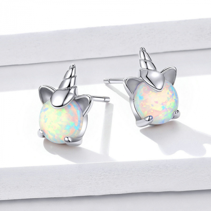 Cercei argint cu unicorn si opal [4]