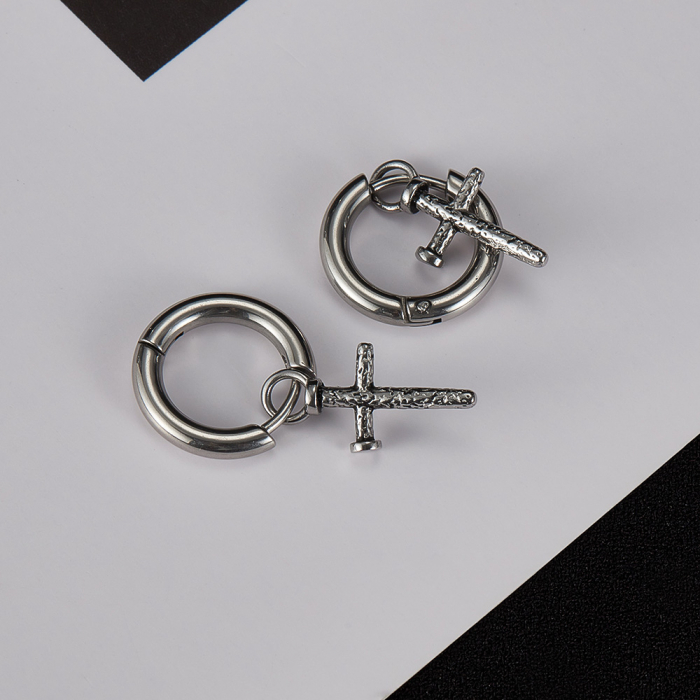 Cercei inox cu cruciulite [5]
