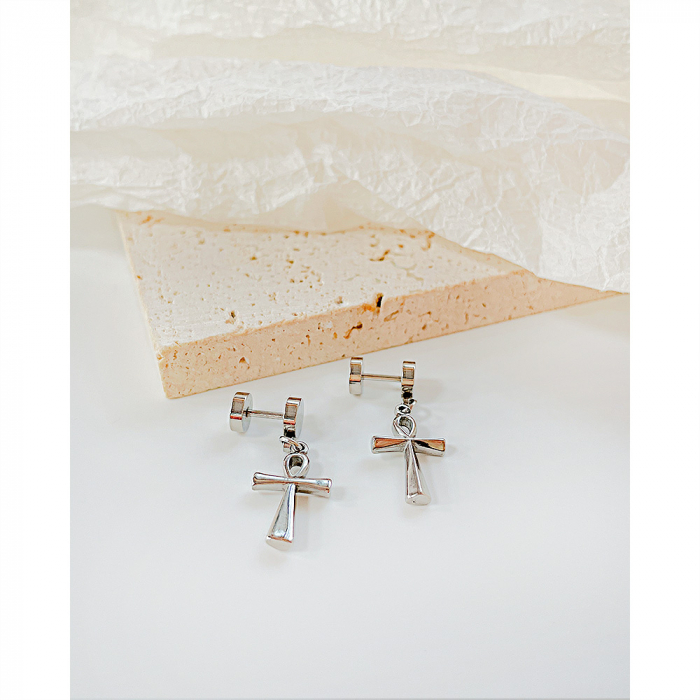 Cercei inox cu cruciulite [5]