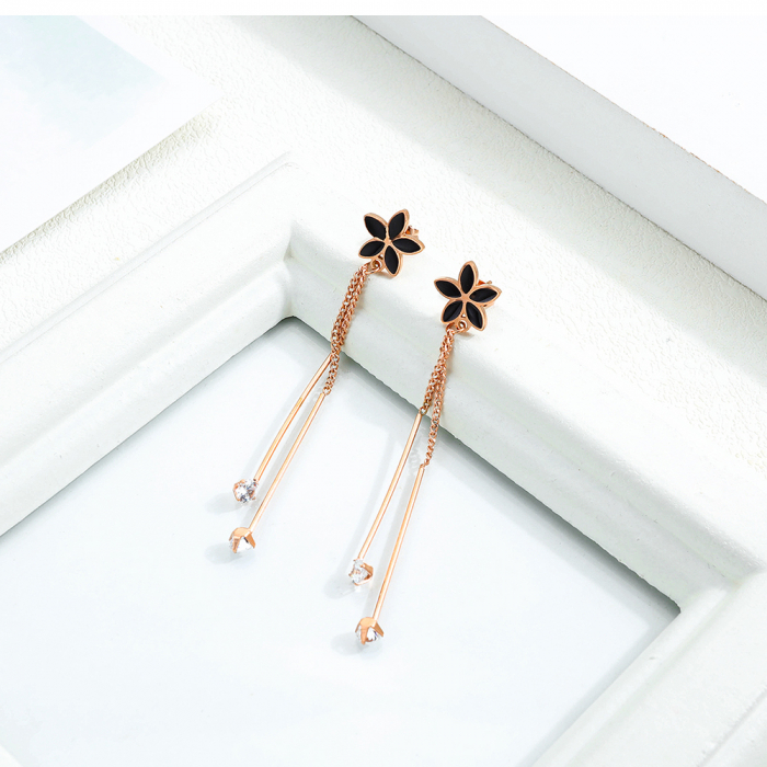 Cercei inox lungi cu flori [4]