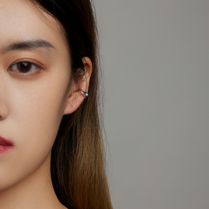 Cercel argint ear cuff pisicuta cu perla si zirconii, peste ureche [6]