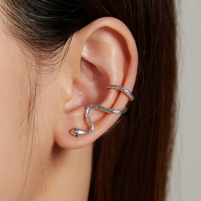 Cercel argint ear cuff sarpe, pe ureche [2]