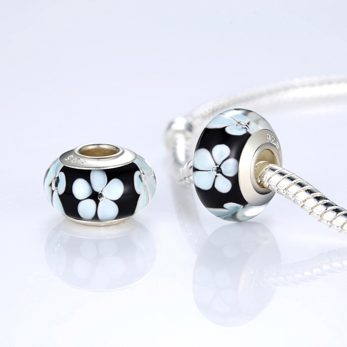 Charm fantezie negru cu floricele albe PST0009 [2]