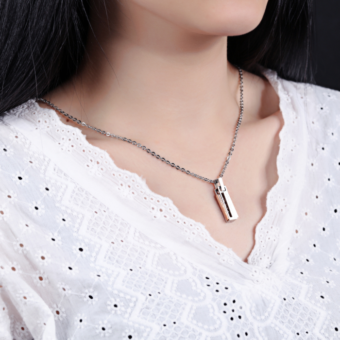 Colier inox cu mesaj "love devotion" 50 cm [15]