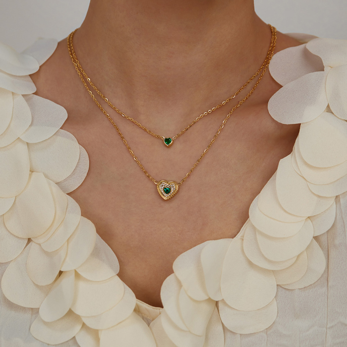 Colier inox dublu cu inimioare si zirconii [6]