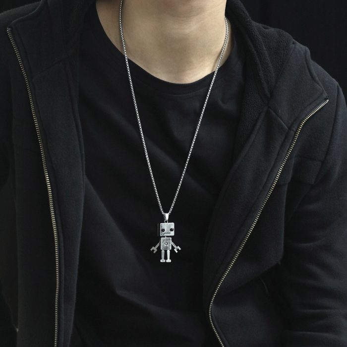 Colier inox Robot Urban – Simbol al Inovației și Curiozității [12]