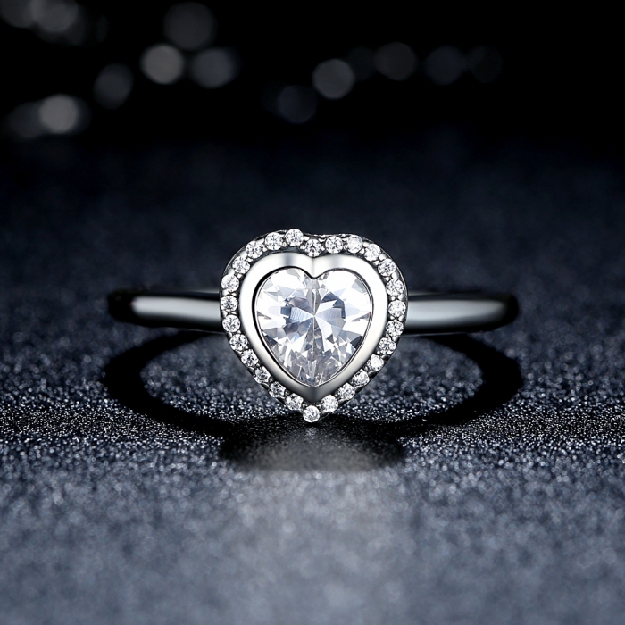 Inel argint 925 cu inimioara si zirconii albe IST0013 [2]