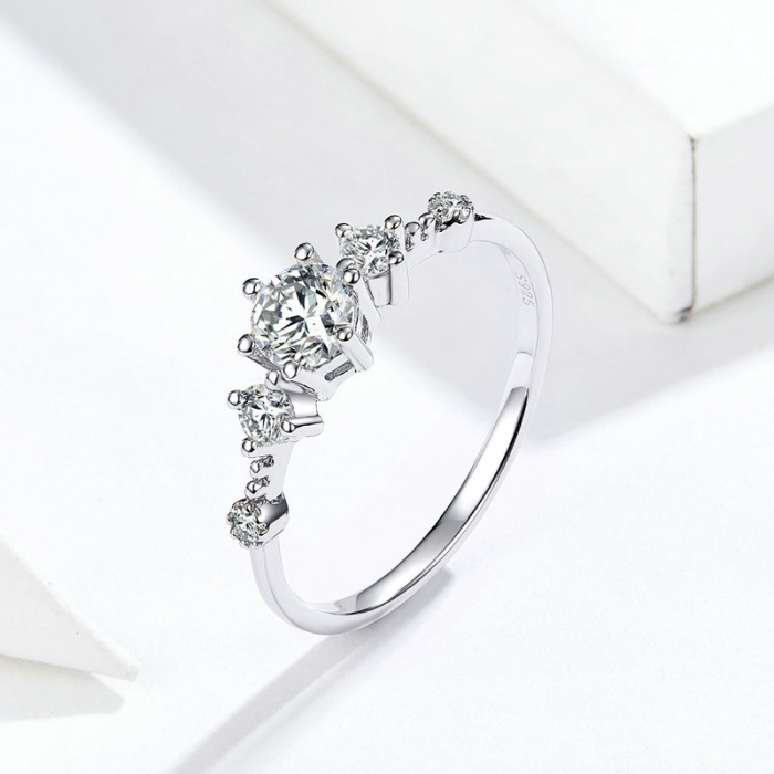 Inel argint elegant cu 5 zirconii [5]