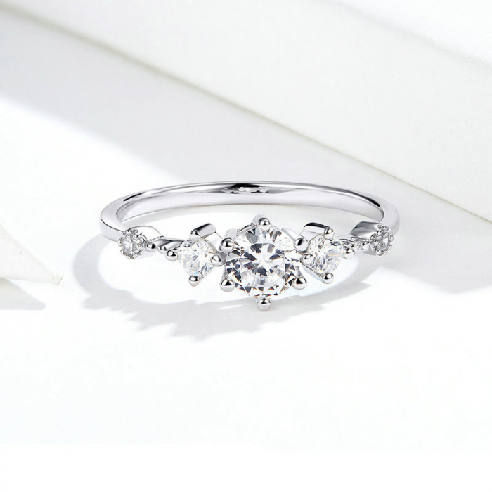 Inel argint elegant cu 5 zirconii [7]
