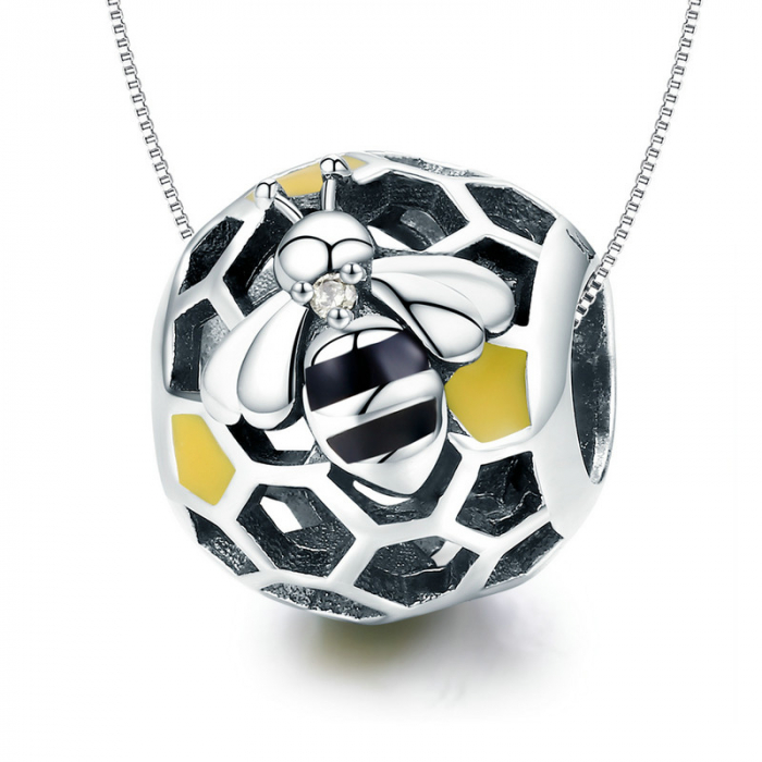 Pandantiv argint fagure si albina [3]