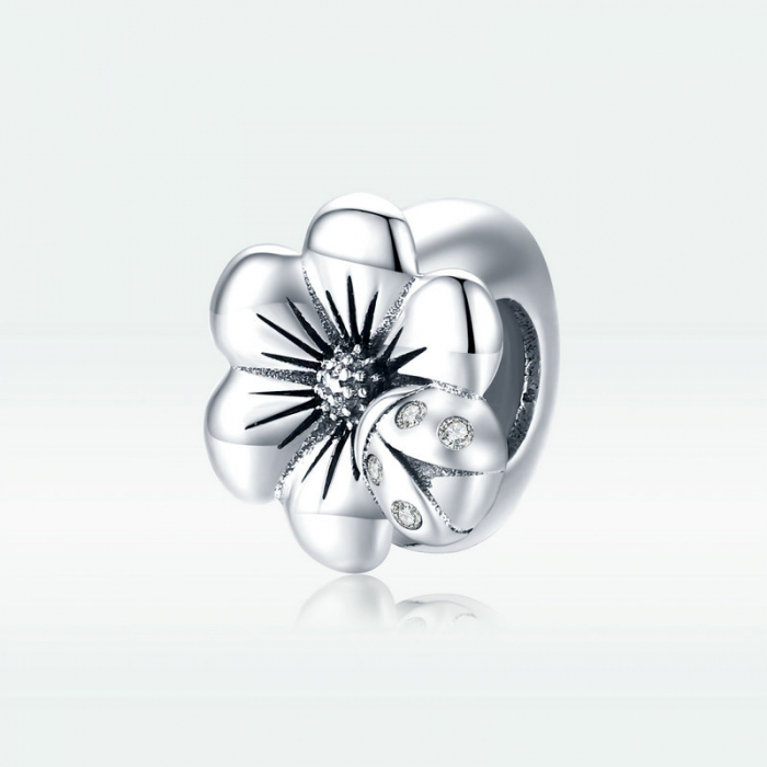 Pandantiv argint floare cu gargarita [5]