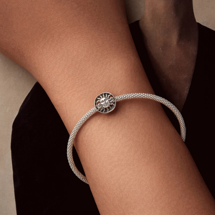 Pandantiv argint Zeul Soarelui [2]