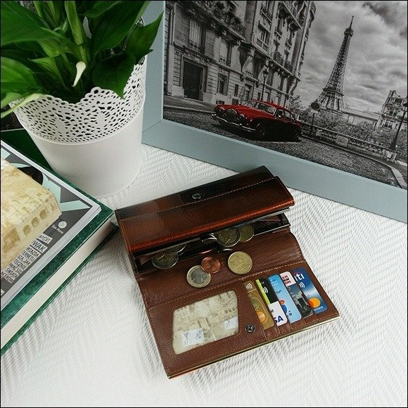 Portofel de lux pentru dama din piele naturala lacuita PORTG007, Maron [10]