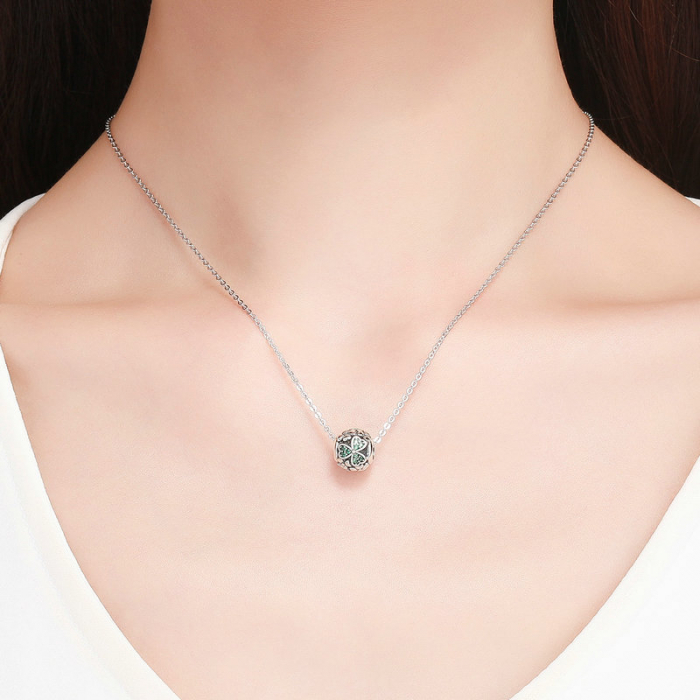 Talisman argint flori si fruze trifoi cu zirconii verzi [4]