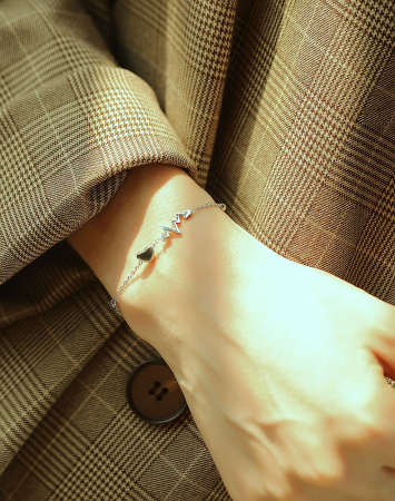 Bratara inox argintie cu simbol puls si inima – Energie si emotie pura [3]