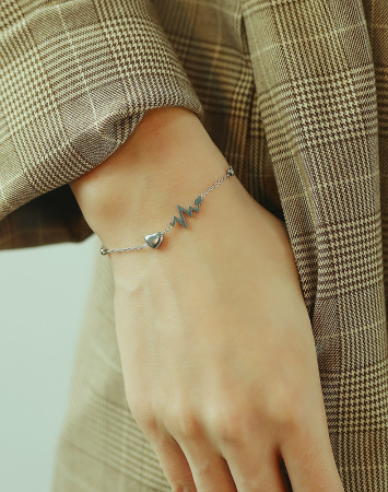 Bratara inox argintie cu simbol puls si inima – Energie si emotie pura [1]