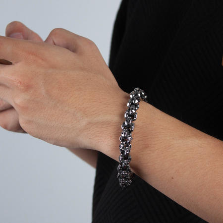 Bratara inox Cranii Gotice – Simbol al Rebelului Urban [1]