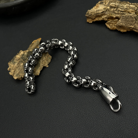 Bratara inox Cranii Gotice – Simbol al Rebelului Urban [2]