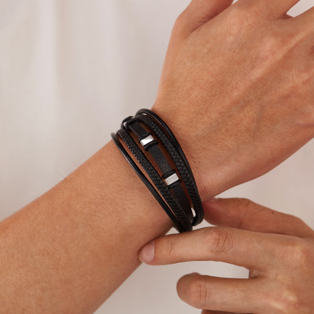 Brățară piele neagră împletită cu multiple fire și detalii din inox [8]