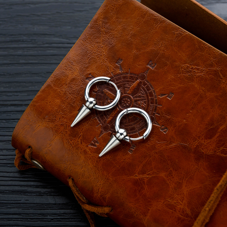 Cercei din inox cu conuri [7]