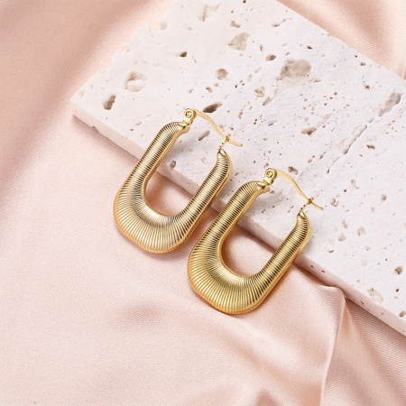 Cercei eleganti din inox auriu in forma de U [4]