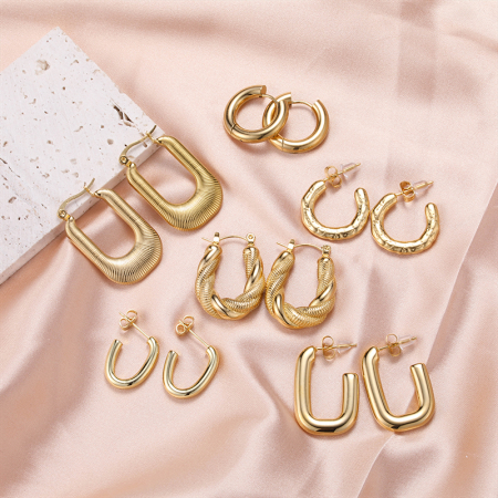 Cercei eleganti din inox auriu in forma de U [6]