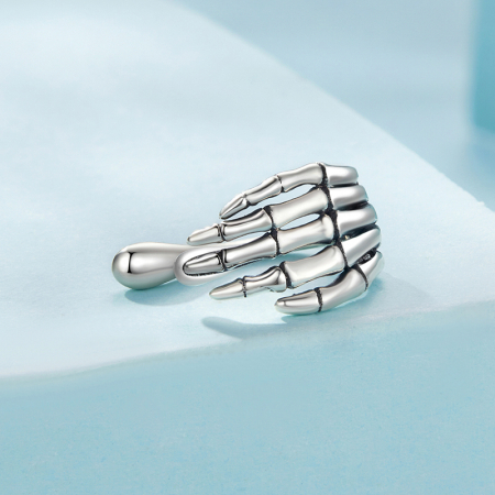 Cercel argint mana schelet [2]