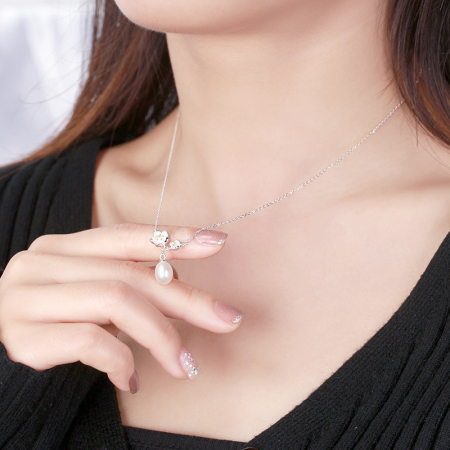 Colier argint 925 placat cu rodiu cu perle naturale si zirconiu [1]