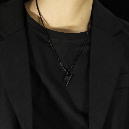 Colier inox Fulger Negru – Simbol al Puterii și Misterului [1]