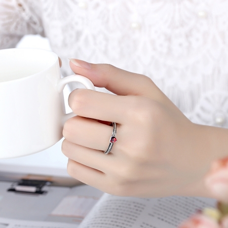 Inel placat cu argint cu inimioara rosie IST0003 [1]