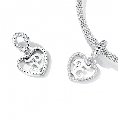 Pandantiv argint inima si litera E [2]