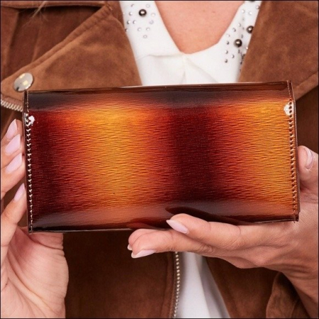 Portofel de lux pentru dama din piele naturala lacuita PORTG007, Maron [4]