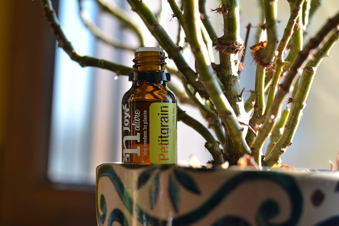 Ulei Esential Codiţe de Portocal, Petit Grain 15ml [3]