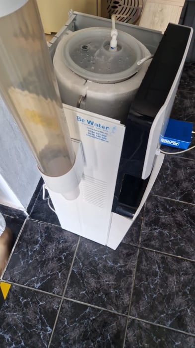 Igienizare - Ozonare - Mentenanta  Dozatoare apa-big