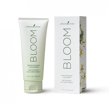 9. Promotii - Bloom Brightening Cleanser