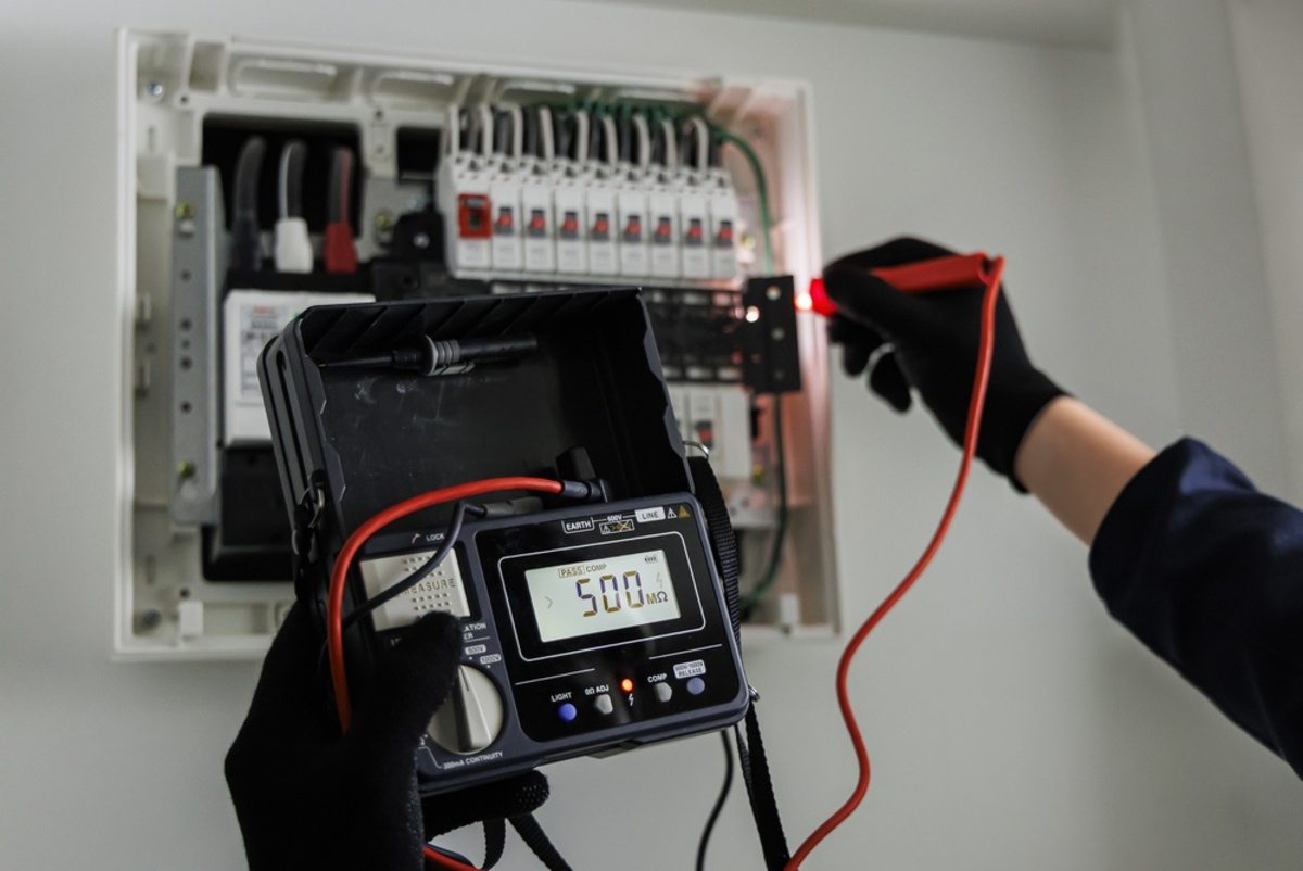 Modernizarea instalatiei electrice din apartament: solutii sigure si eficiente cu Bitmi