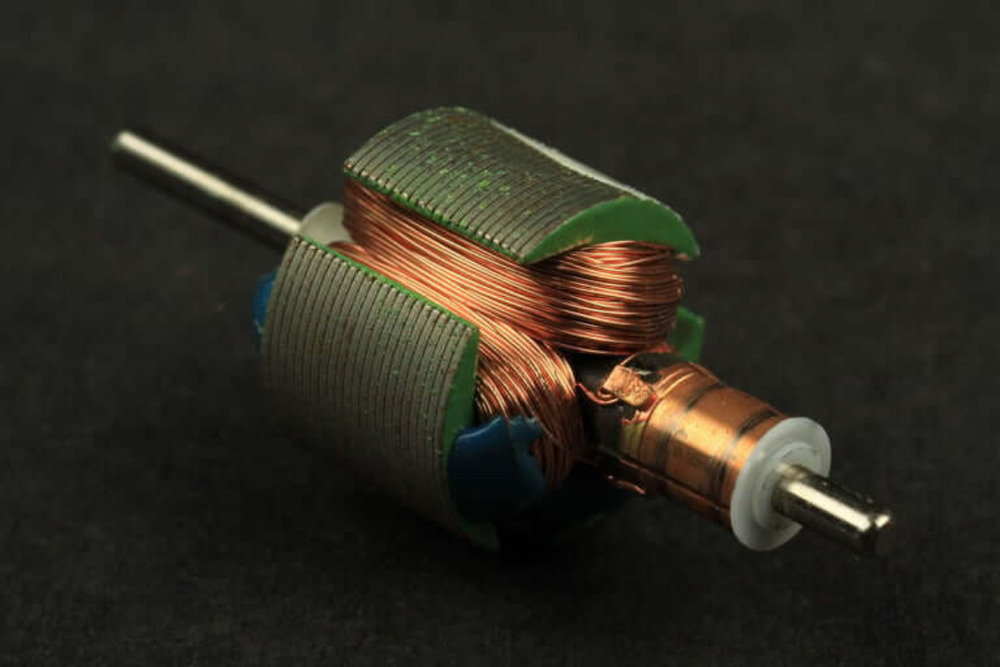 bitmi-motor-cu-perii-pentru-scule-electrice