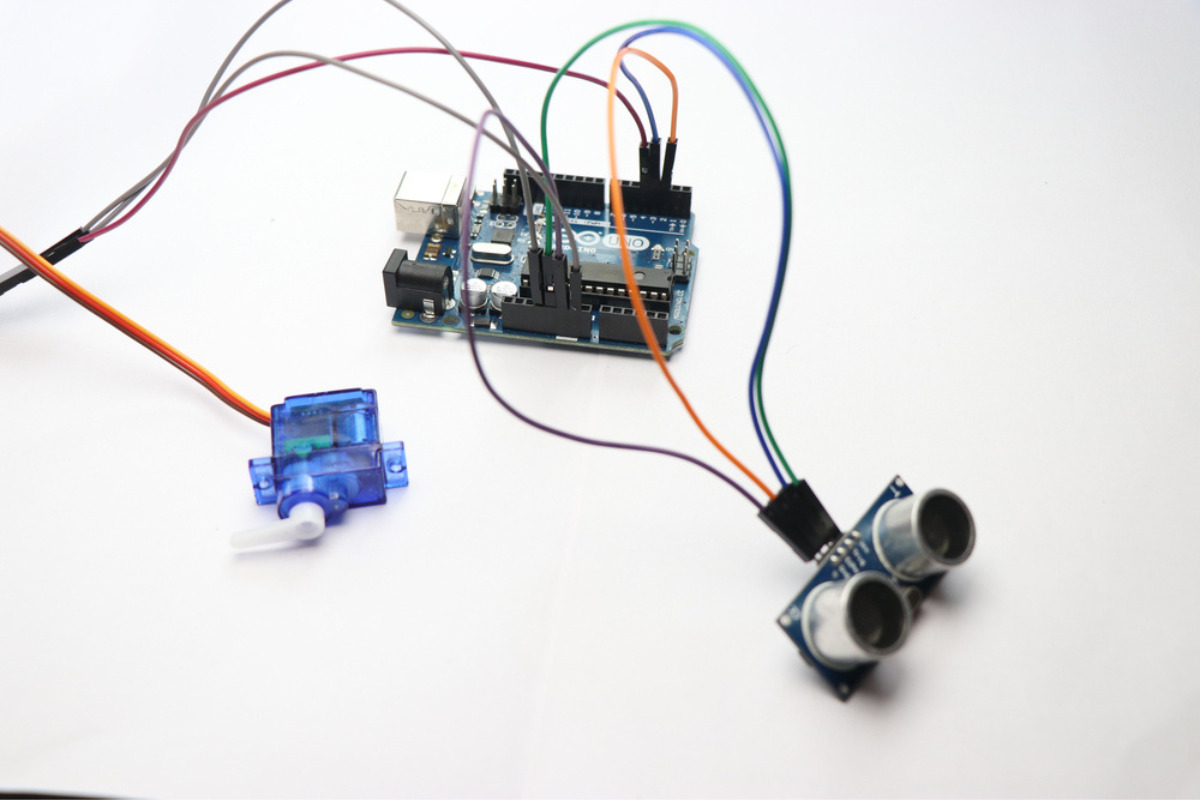 bitmi-proiect-IoT-cu-placa-Arduino-Uno