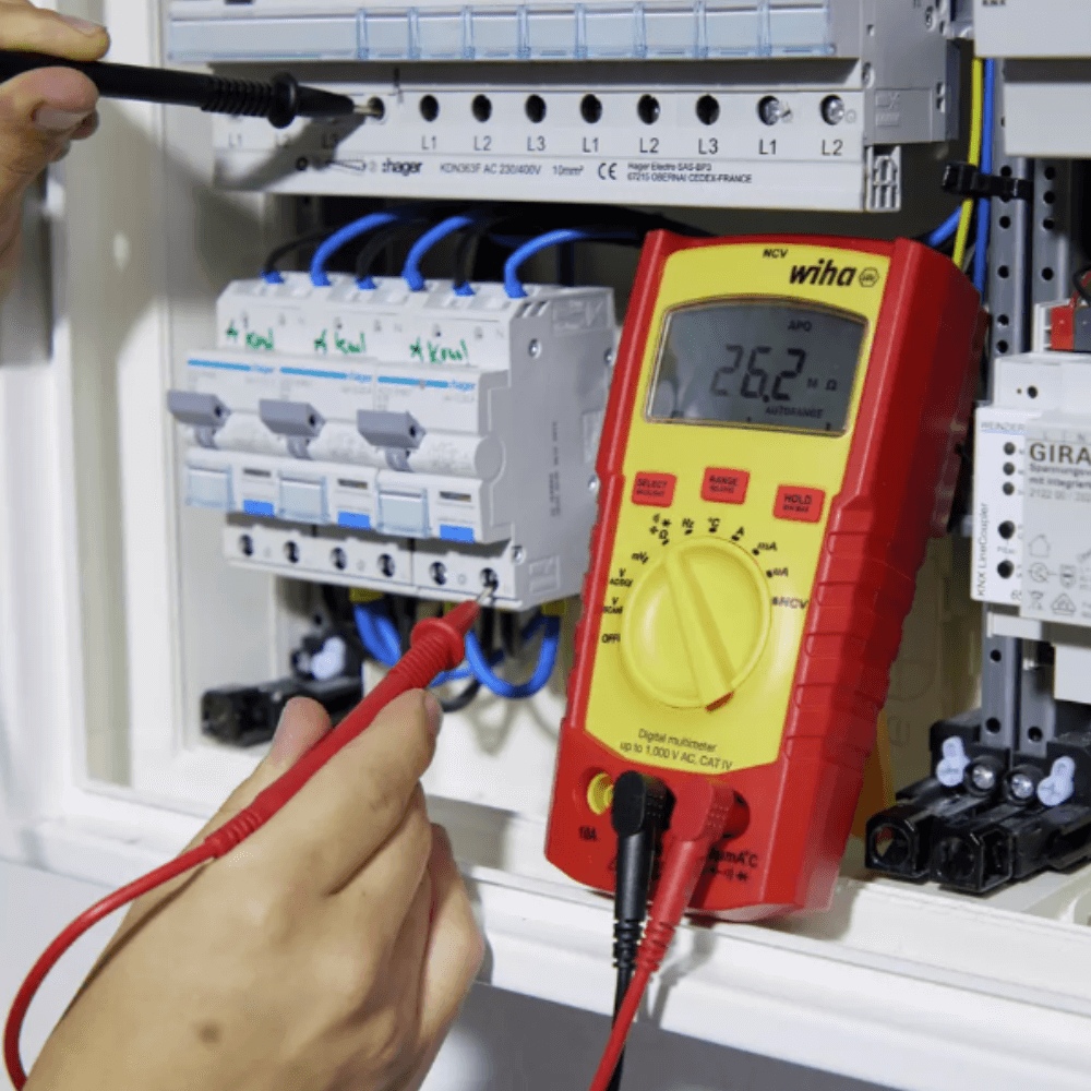 Multimetru digital 1000 V AC, CAT IV - Wiha 45215 [3]
