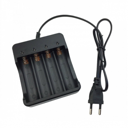 Acumulatori si Baterii - Incarcator cu 4 porturi pentru acumulatori Li-Ion 18650 3.7V